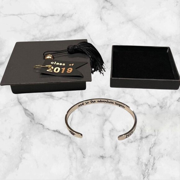 Graduation Bracelet Class Of 2019 Bangle "And So The Adventure Begins" Adjustabl - Picture 1 of 10